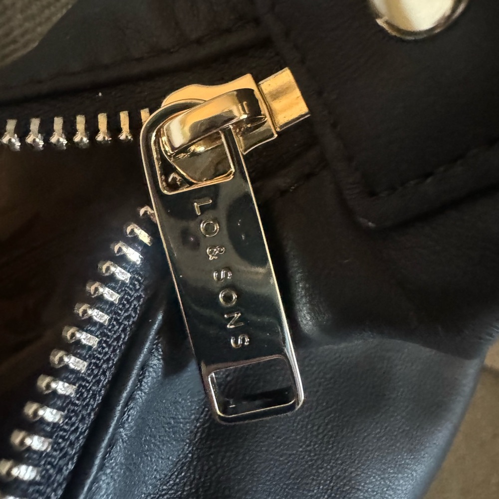 Lo & Sons Aoyama 2 bag- black with gold hardware, new - Picture 13 of 14